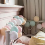 Decoratieve Lichtslinger Met Zachte Bolletjes