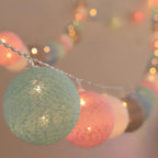 Decoratieve Lichtslinger Met Zachte Bolletjes